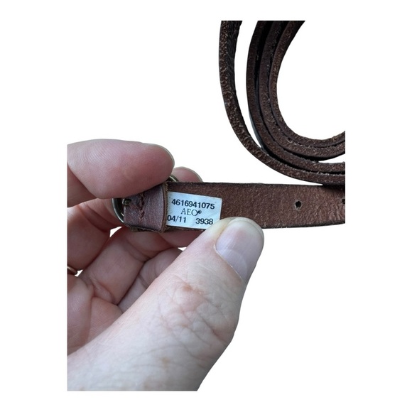 American Eagle Outfitters Brown Leather Skinny Belt with continuous holes - Picture 4 of 6